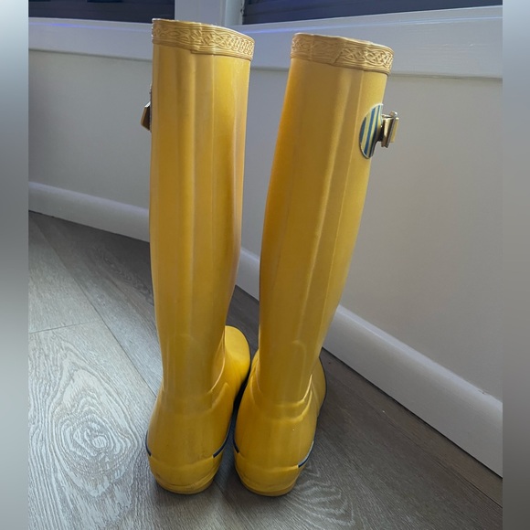 Hunter Festival Yellow Tall Rainboots - Picture 3 of 6